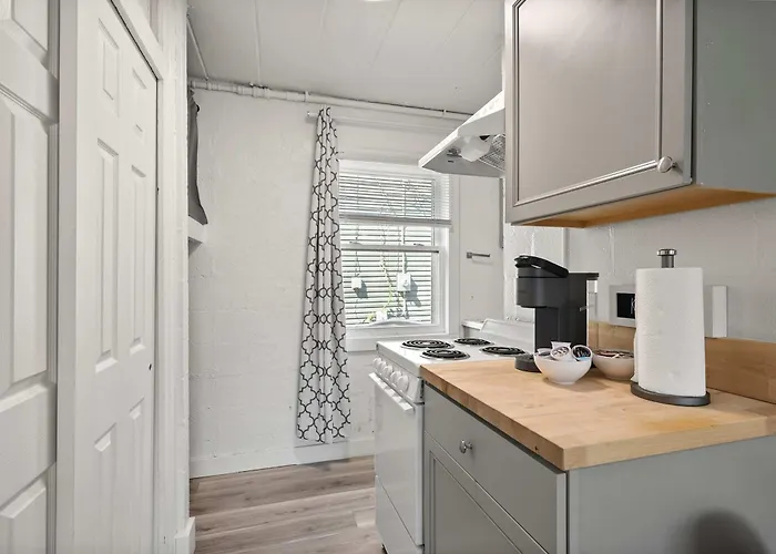 Chic Retreat 93f Columbus